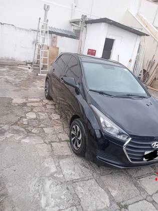 HYUNDAI HB20 1.0 COMFORT PLUS 12V FLEX 4P MANUAL